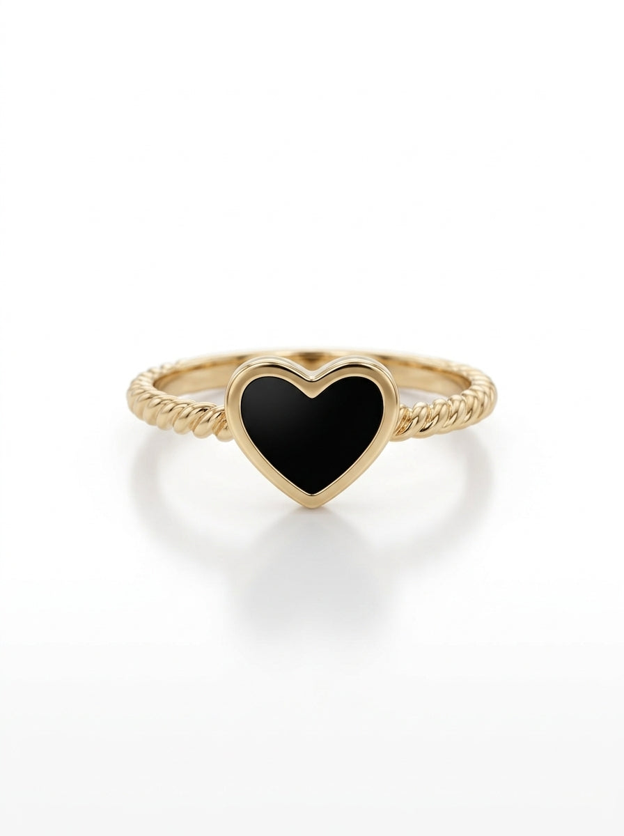 Midnight heart ring